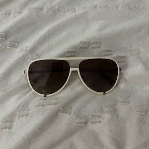 Quay sunglasses polarized